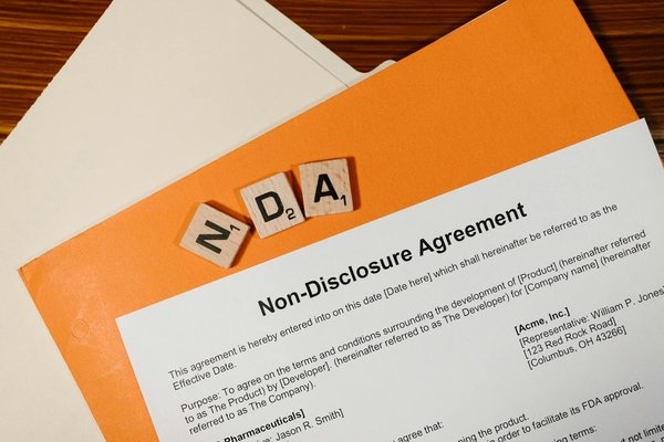 Les Clés de la Conformité : Comment les Entreprises Peuvent Maîtriser les Nouvelles Normes de Protection des Consommateurs