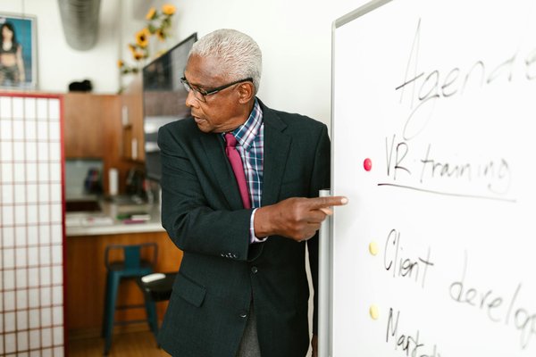 Comment les dirigeants d'entreprise peuvent transformer le stress en atout : Gestion et Stratégies